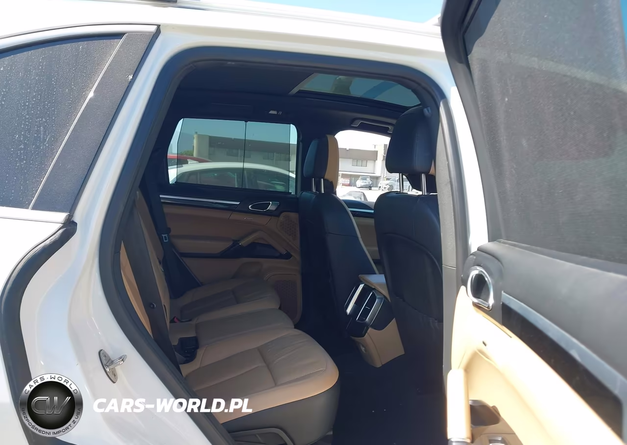 2014 Porsche Cayenne Platinum Edition VIN:WP1AA2A21ELA08528 - 8