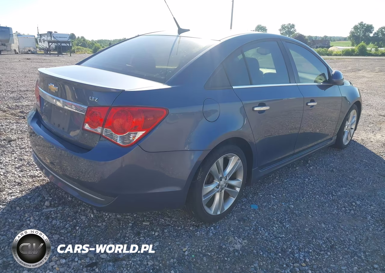 2013 Chevrolet Cruze Ltz VIN:1G1PG5SB2D7259164 - 4
