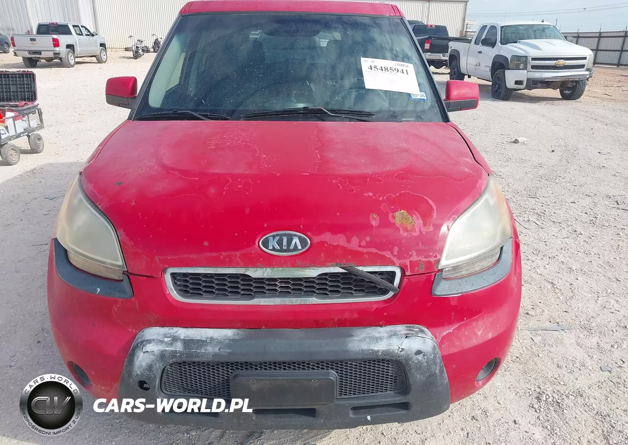 2011 Kia Soul + VIN:KNDJT2A28B7239037 - 6
