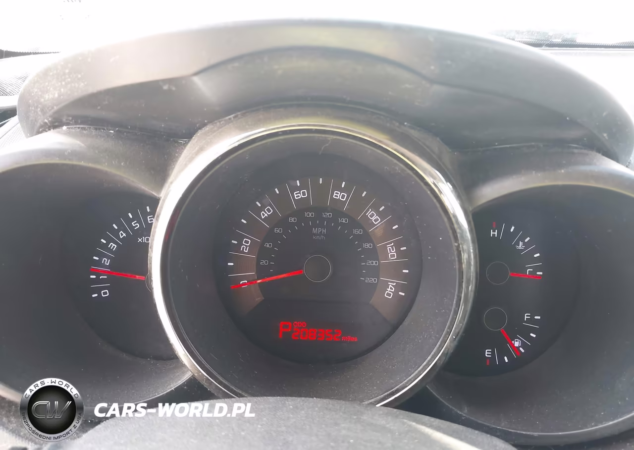 2011 Kia Soul + VIN:KNDJT2A28B7239037 - 7