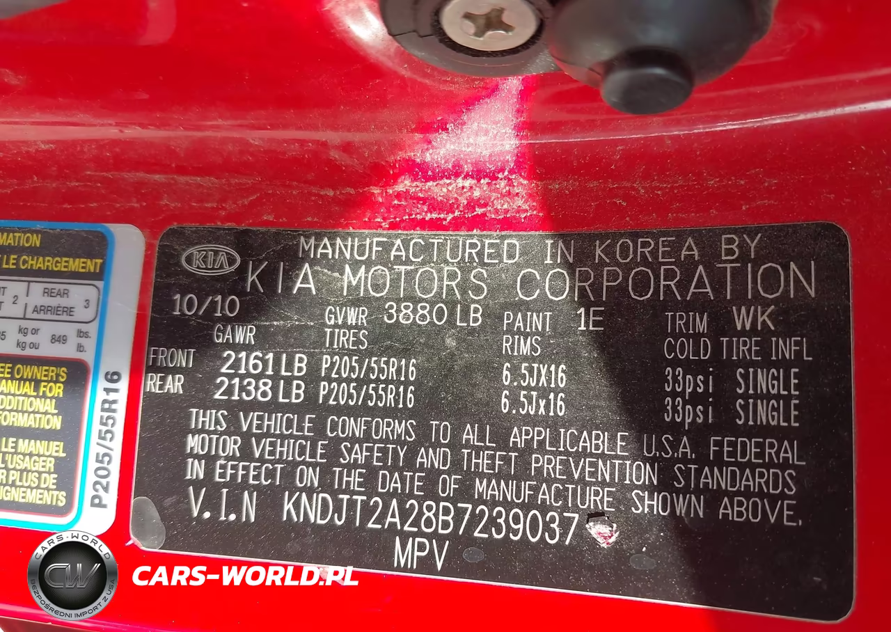 2011 Kia Soul + VIN:KNDJT2A28B7239037 - 9