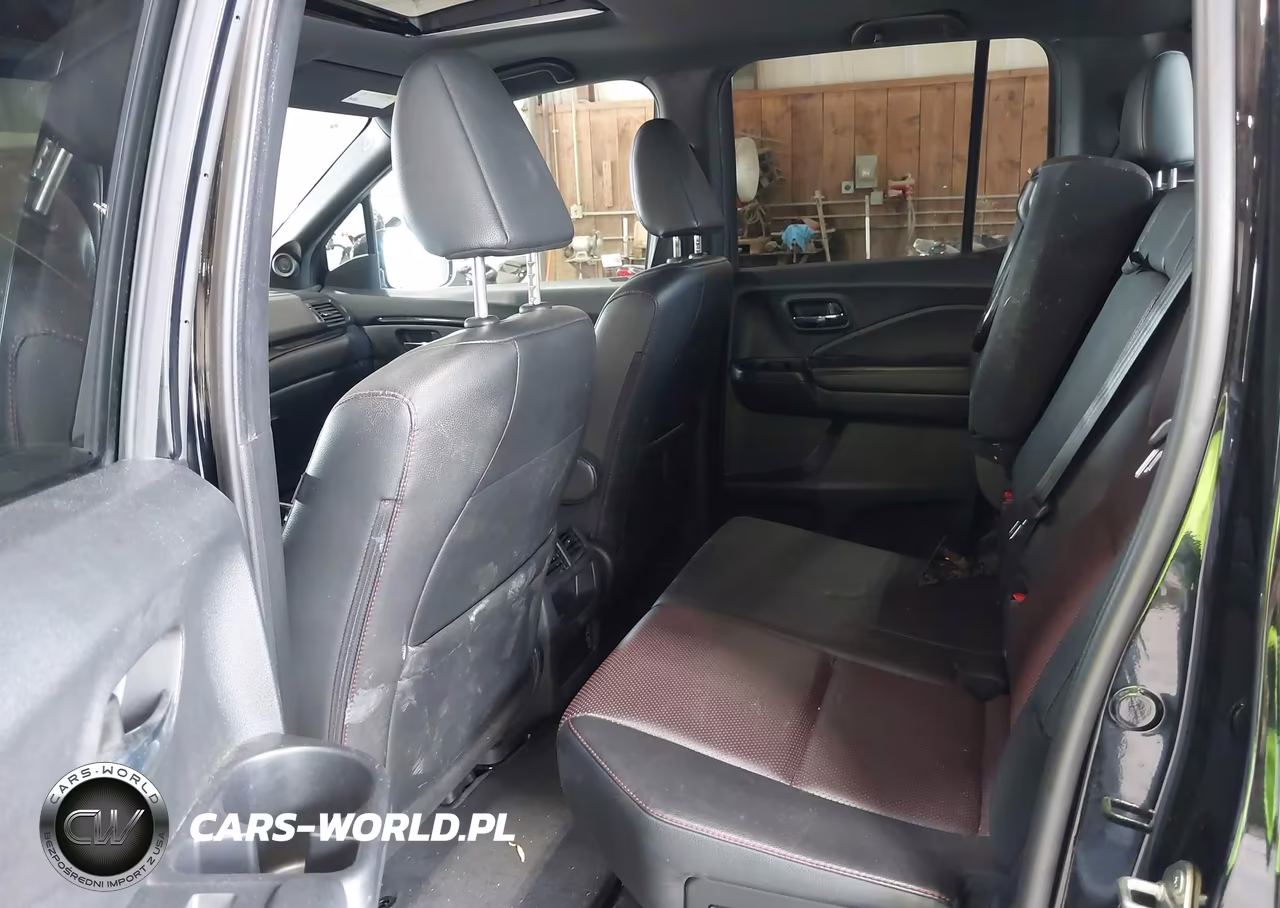 2019 Honda Ridgeline Black Edition VIN:5FPYK3F87KB042415 - 8