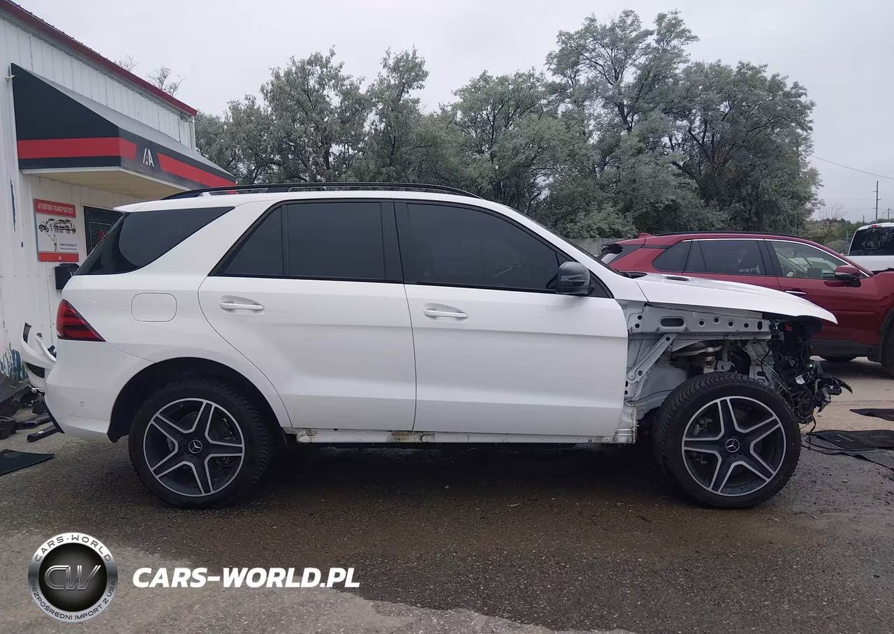 2018 Mercedes-Benz Amg Gle 43 4Matic VIN:4JGDA6EB3JB143912 - 14