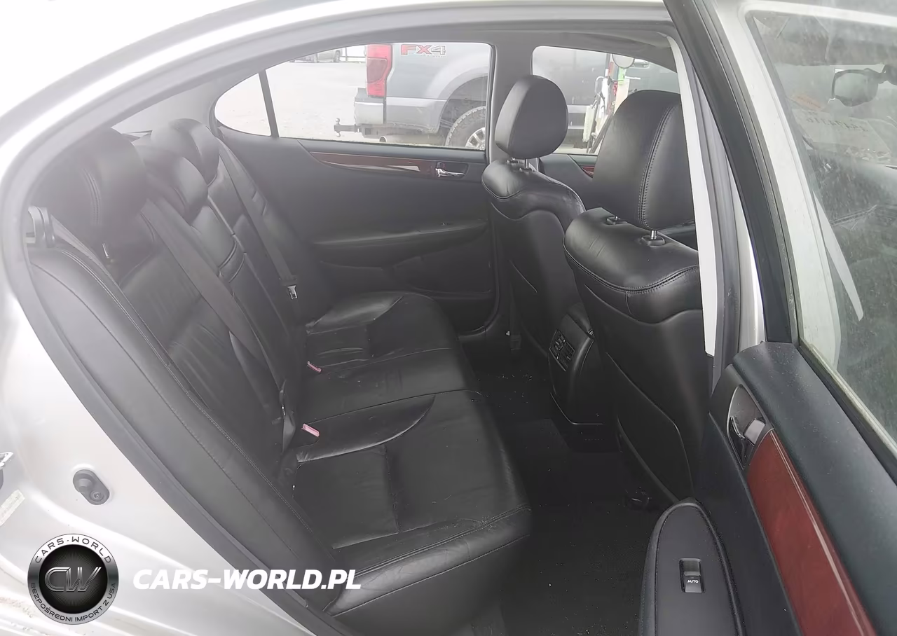 2002 Lexus Es 300 VIN:JTHBF30G020044300 - 8