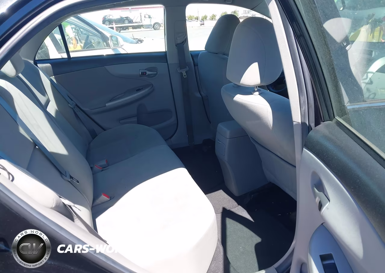 2013 Toyota Corolla Le VIN:5YFBU4EEXDP150654 - 8