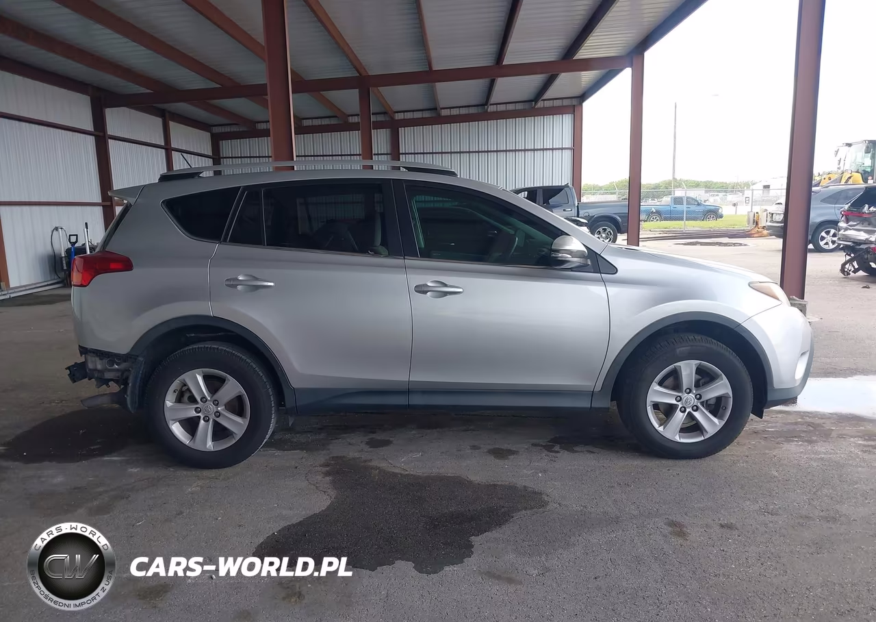 2014 Toyota Rav4 Xle VIN:2T3WFREV8EW124800 - 13