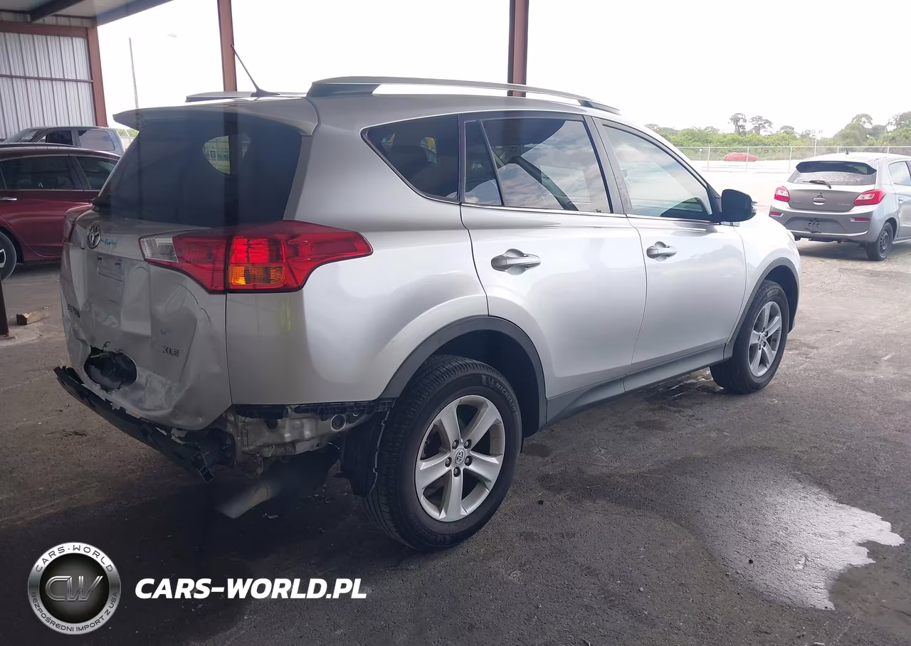 2014 Toyota Rav4 Xle VIN:2T3WFREV8EW124800 - 4