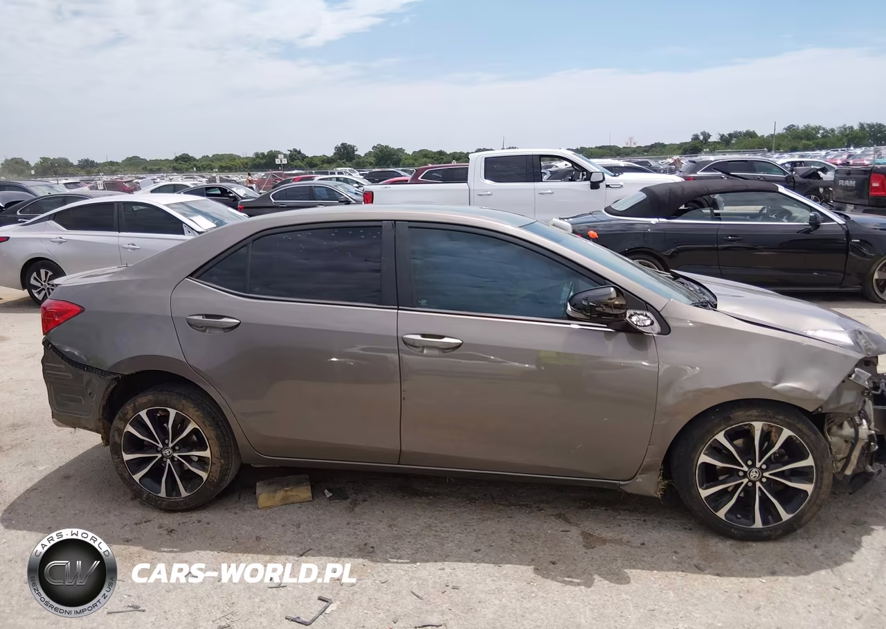 2017 Toyota Corolla Se VIN:2T1BURHE6HC877949 - 13