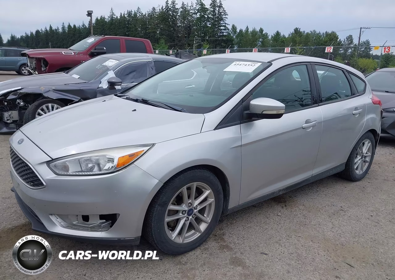 2016 Ford Focus Se VIN:1FADP3K26GL283967 - 2