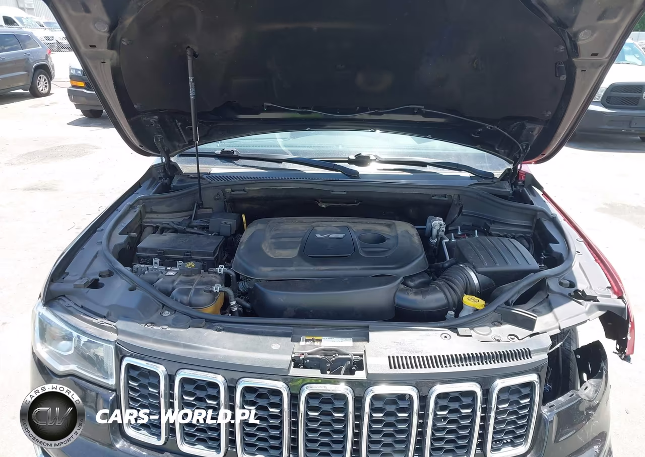 2017 Jeep Grand Cherokee Laredo VIN:1C4RJEAG2HC890394 - 10