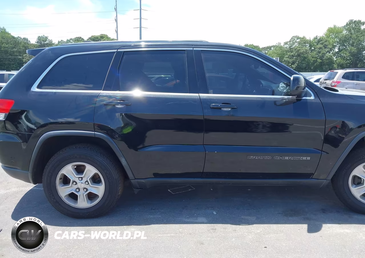 2017 Jeep Grand Cherokee Laredo VIN:1C4RJEAG2HC890394 - 13