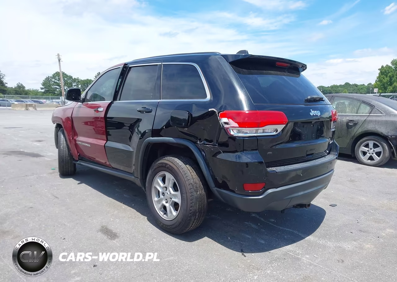 2017 Jeep Grand Cherokee Laredo VIN:1C4RJEAG2HC890394 - 17