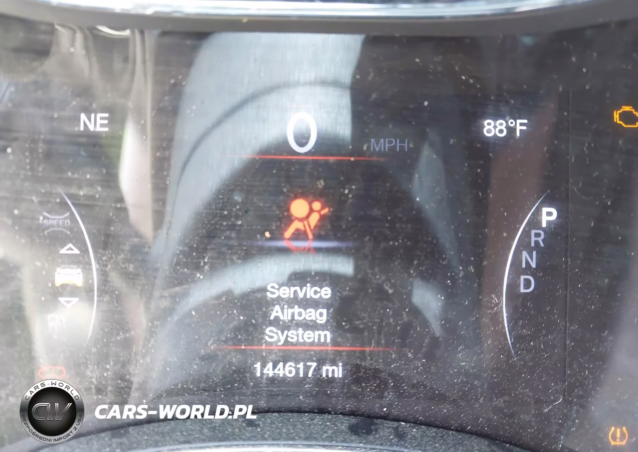 2017 Jeep Grand Cherokee Laredo VIN:1C4RJEAG2HC890394 - 7