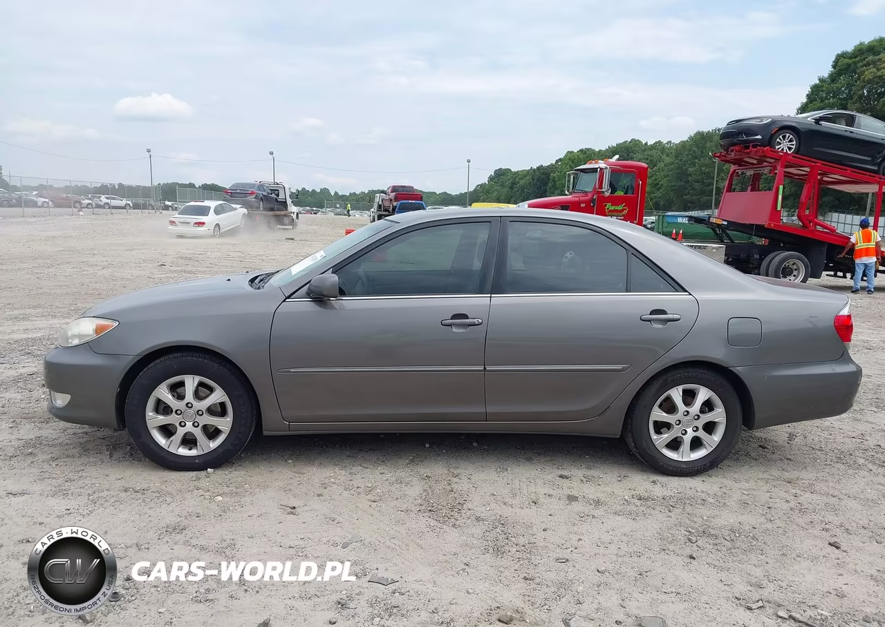 2006 Toyota Camry Xle V6 VIN:4T1BF32KX6U627745 - 15