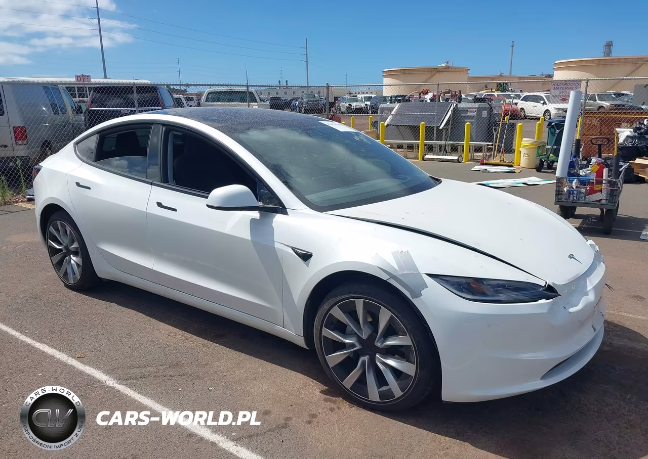 2025 Tesla Model 3 Long Range All-Wheel Drive – zdjęcie 1 z 20