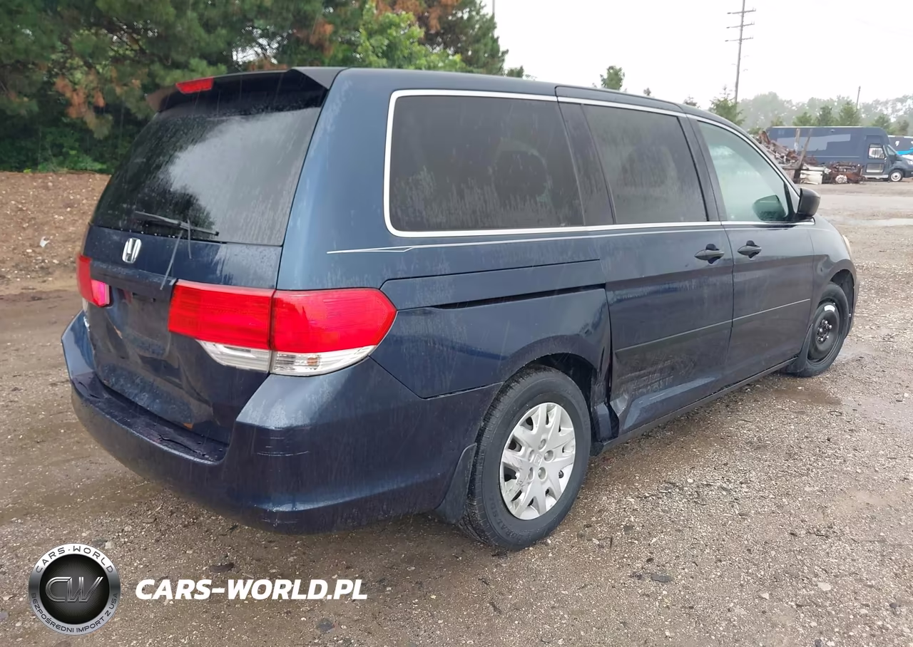 2010 Honda Odyssey Lx VIN:5FNRL3H24AB015755 - 4