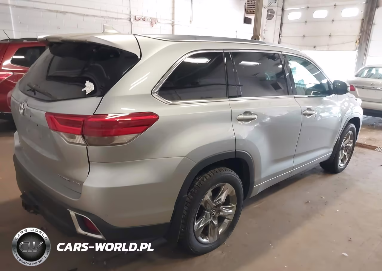 2017 Toyota Highlander Limited Platinum VIN:5TDDZRFH3HS484506 - 4