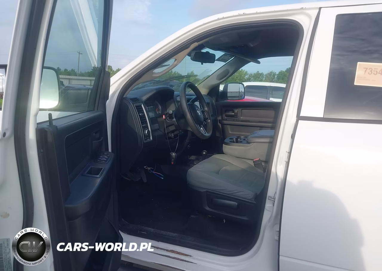 2015 Ram 2500 Tradesman VIN:3C6TR5HT7FG689285 - 14