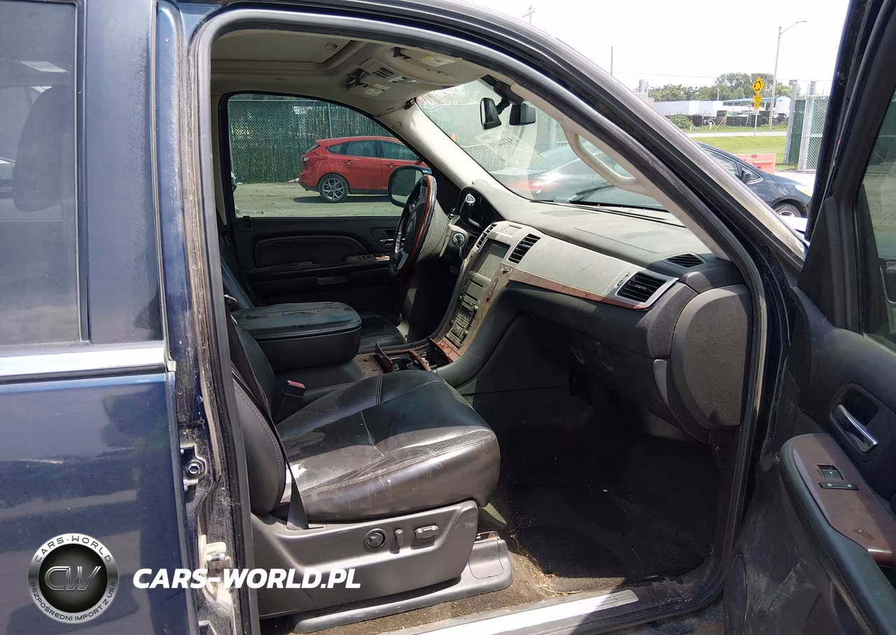 2007 Cadillac Escalade VIN:1GYFK638X7R347439 - 5