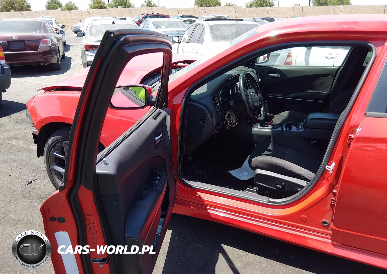2019 Dodge Charger R-T Rwd VIN:2C3CDXCT6KH597920 - 5