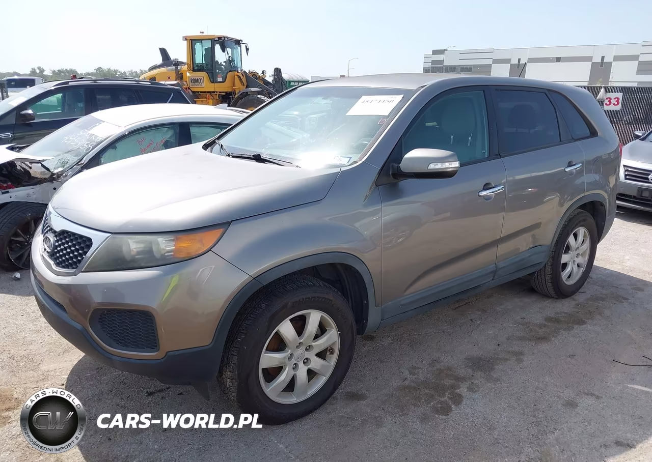2011 Kia Sorento Lx VIN:5XYKT3A13BG011693 - 2