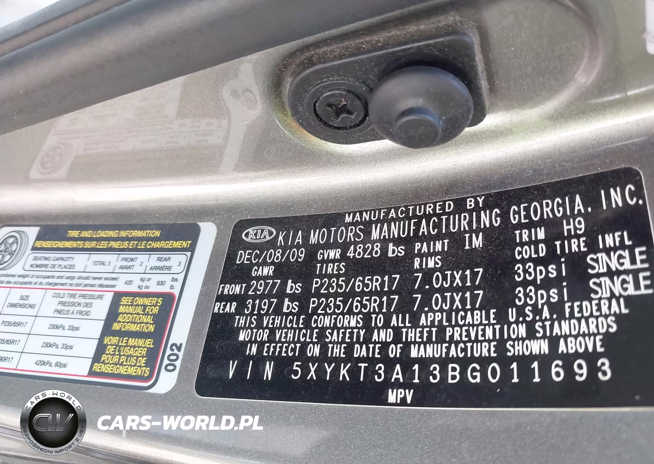 2011 Kia Sorento Lx VIN:5XYKT3A13BG011693 - 9
