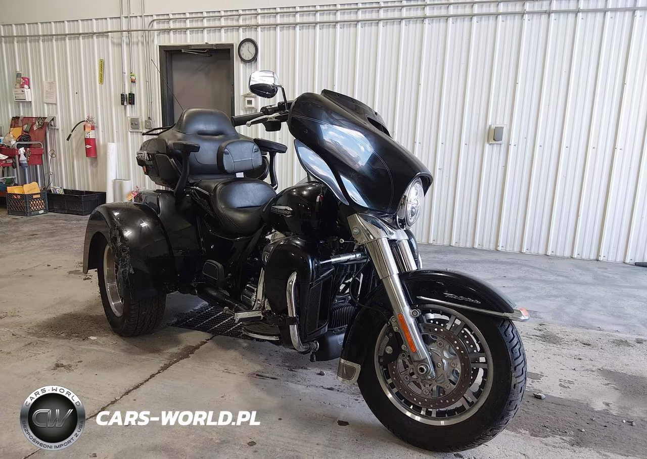 2019 Harley-Davidson Flhtcutg – zdjęcie 1 z 13