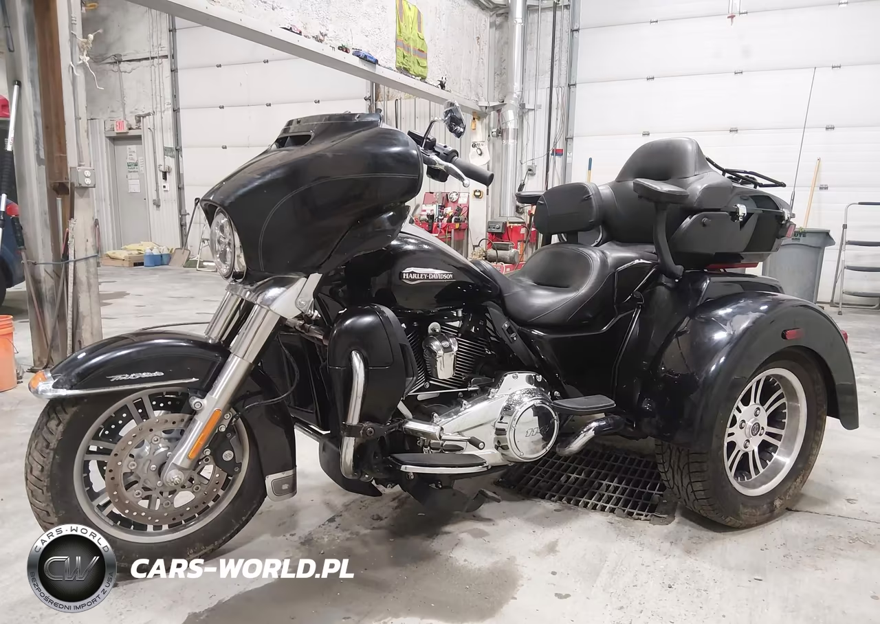 2019 Harley-Davidson Flhtcutg VIN:1HD1MAF18KB861026 - 2