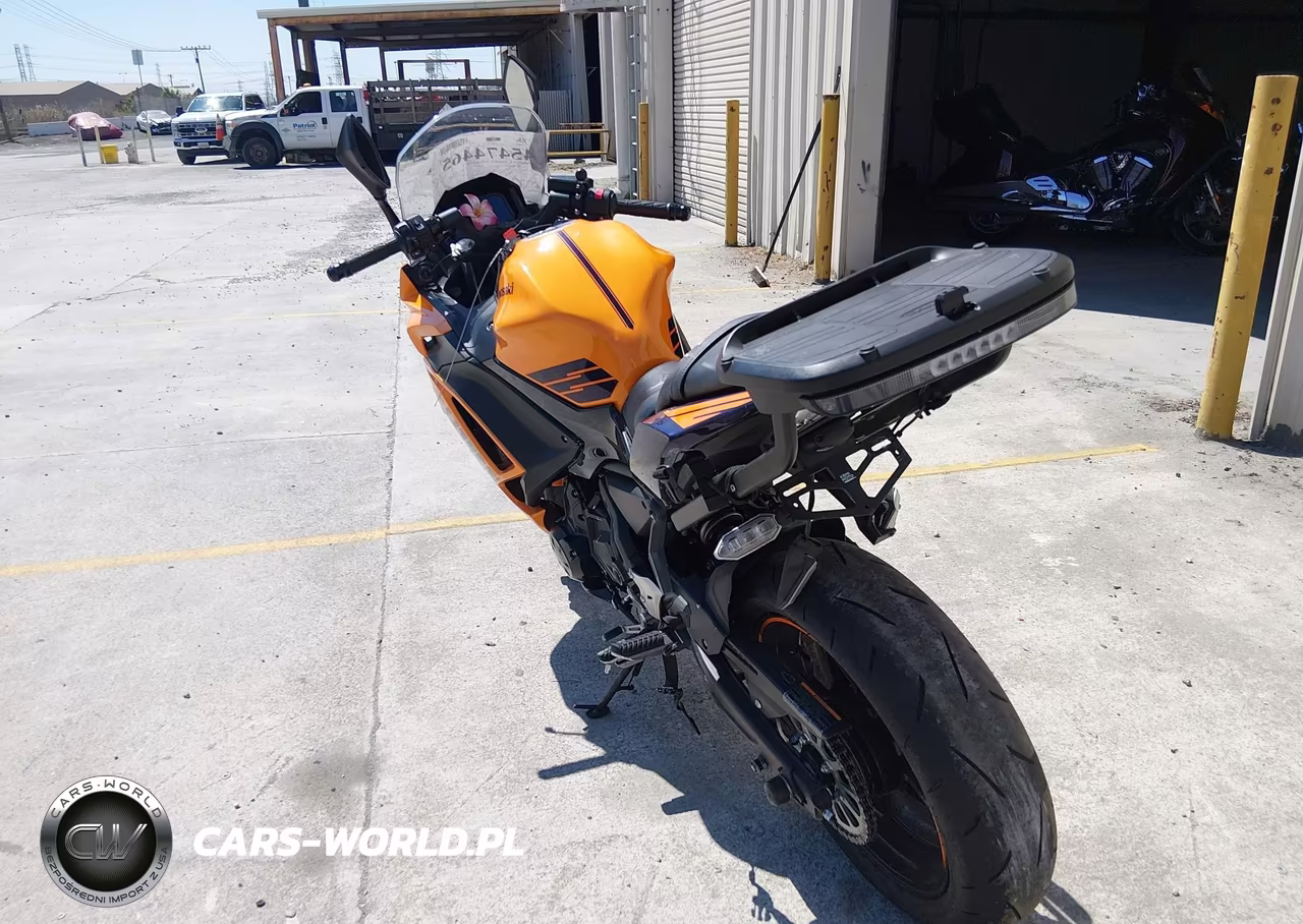 2025 Kawasaki Ex650 P VIN:ML5EXEP11SDAE0105 - 3