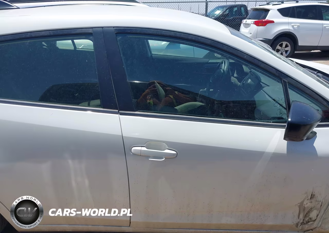 2025 Subaru Impreza Base 5-Door VIN:JF1GUABC3S8296111 - 13