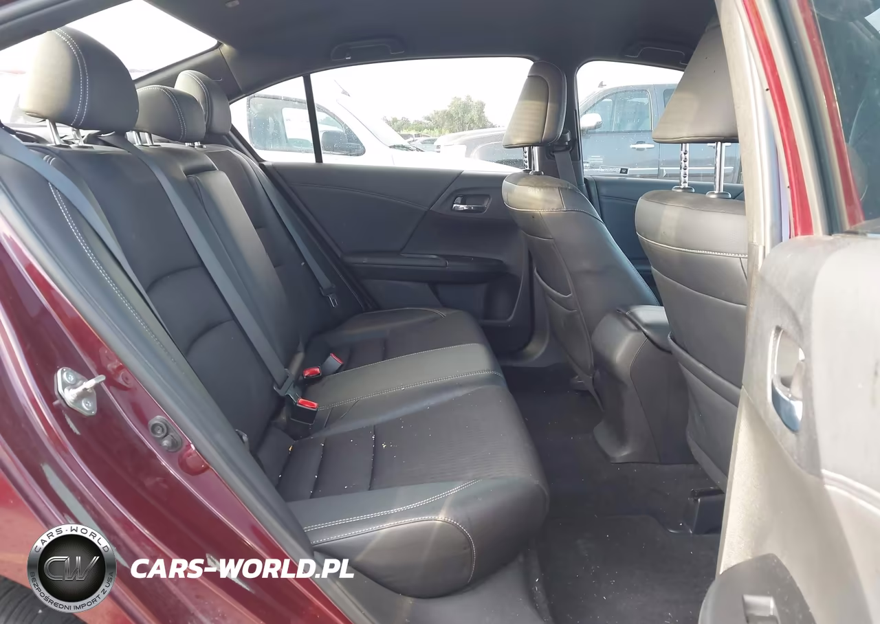 2017 Honda Accord Sport VIN:1HGCR2F58HA301415 - 8