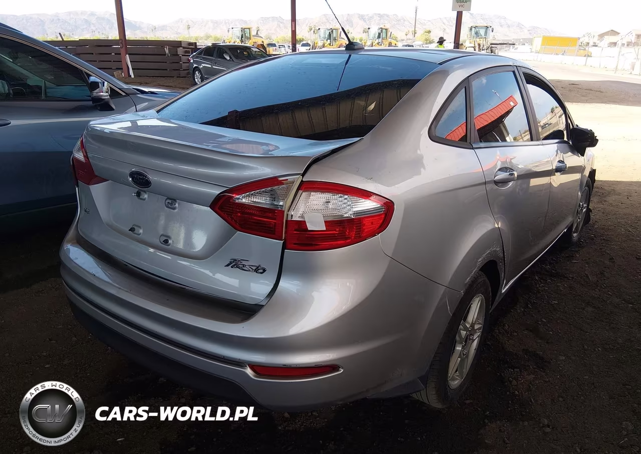 2017 Ford Fiesta Se VIN:3FADP4BJ5HM110373 - 4