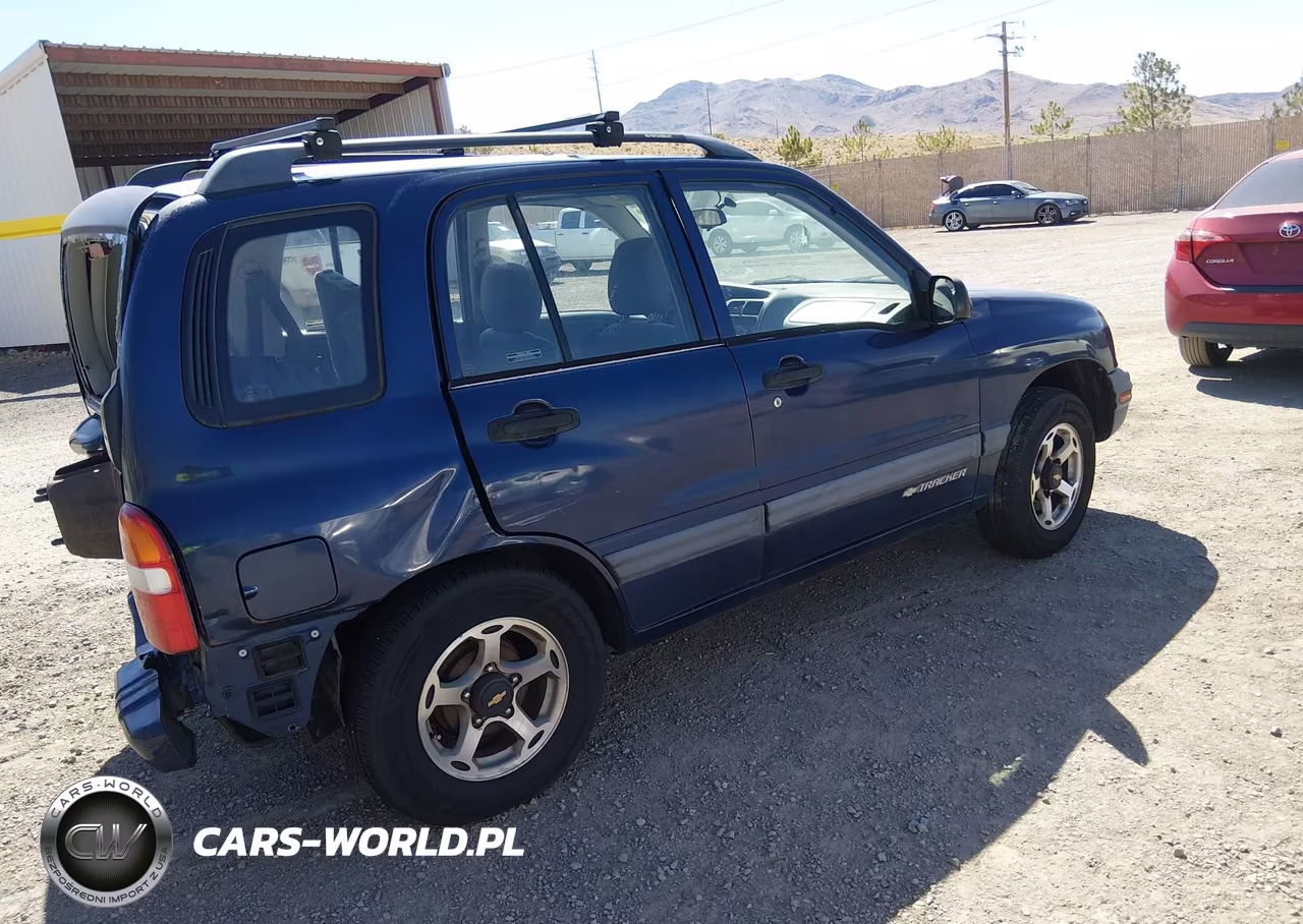 2000 Chevrolet Tracker Hard Top VIN:2CNBJ13C0Y6910666 - 4