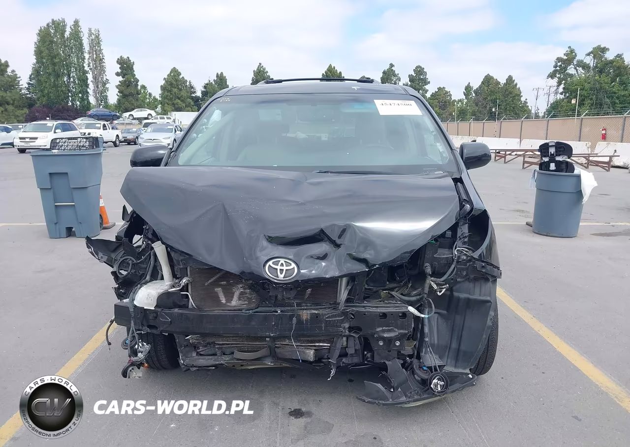 2016 Toyota Sienna Xle 8 Passenger VIN:5TDYK3DCXGS752038 - 13