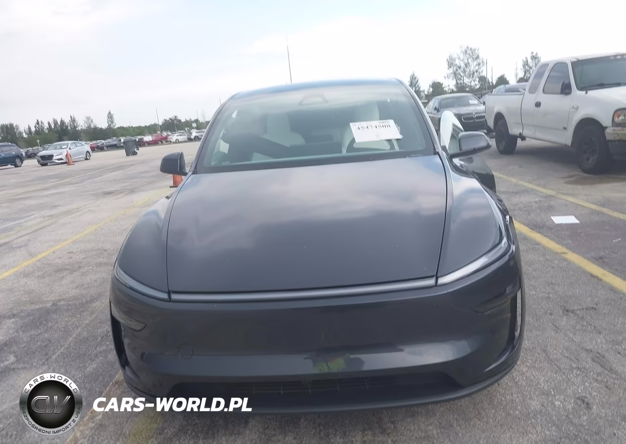 2026 Tesla Model Y All-Wheel Drive-Long Range Launch Series-Premium All-Wheel Drive VIN:7SAYGDEE7TA635085 - 12