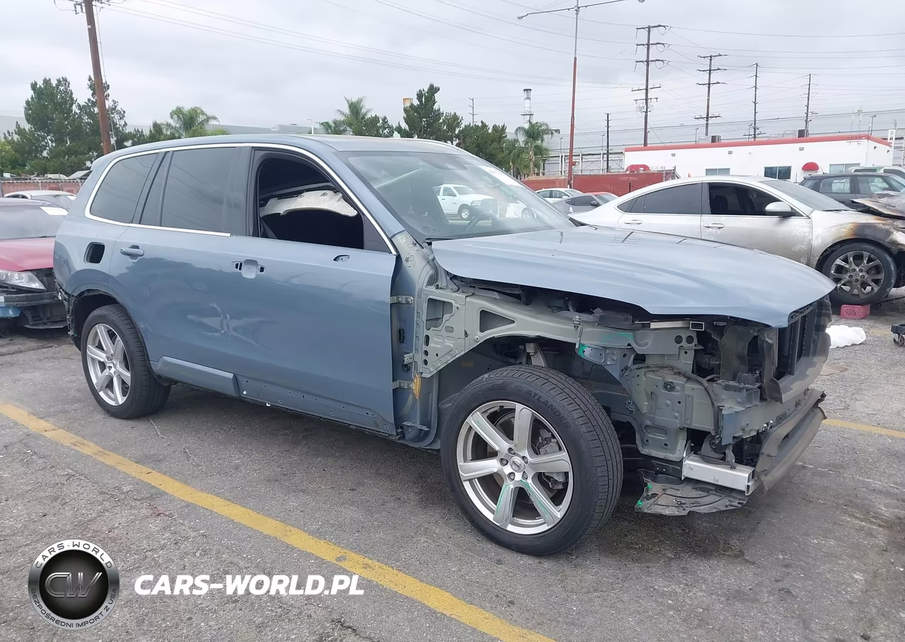 2020 Volvo Xc90 T6 Momentum 7 Passenger