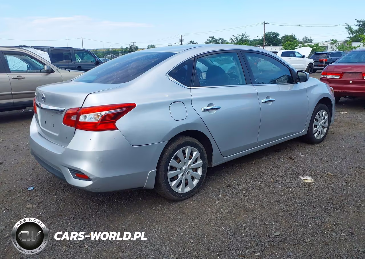 2018 Nissan Sentra S VIN:3N1AB7AP1JY308694 - 4