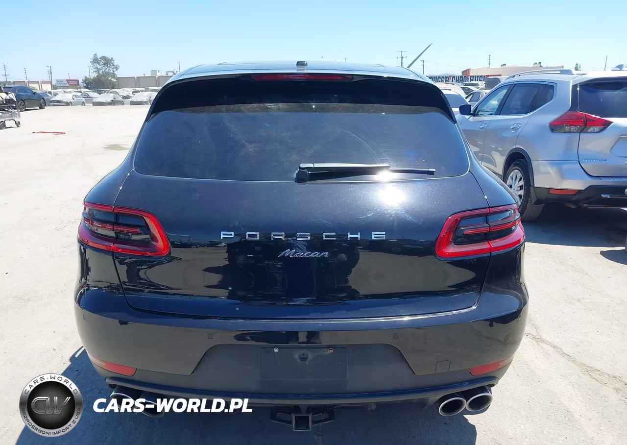 PORSCHE MACAN VIN:WP1AA2A50JLB18359 - 16