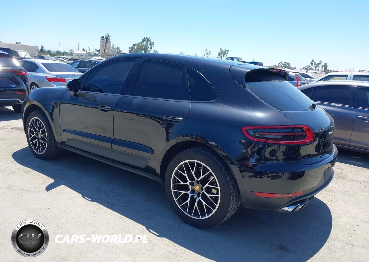 PORSCHE MACAN VIN:WP1AA2A50JLB18359 - 3