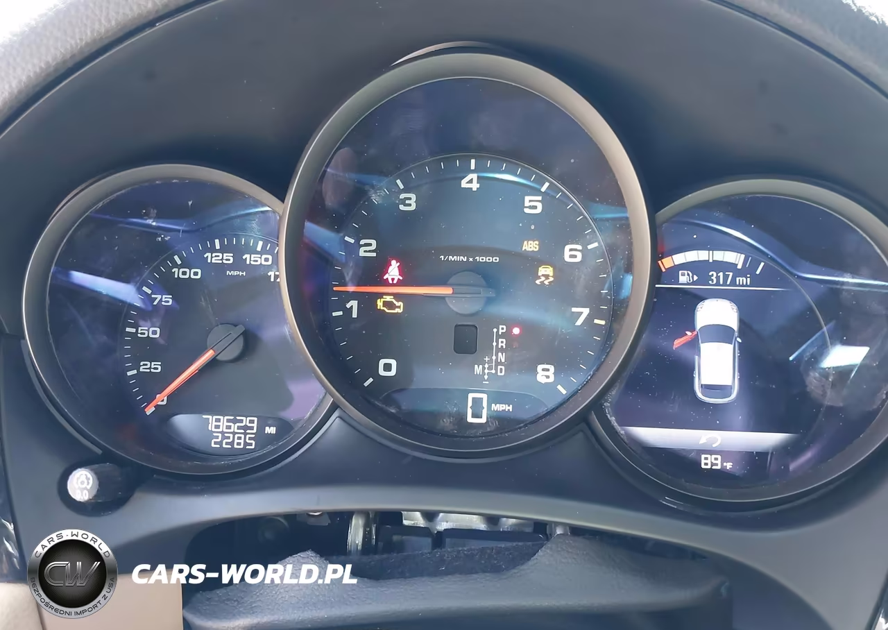 PORSCHE MACAN VIN:WP1AA2A50JLB18359 - 7