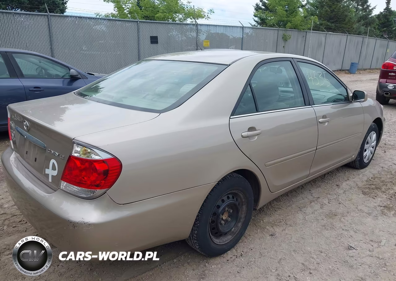 2005 Toyota Camry Le VIN:4T1BE30K85U403331 - 4
