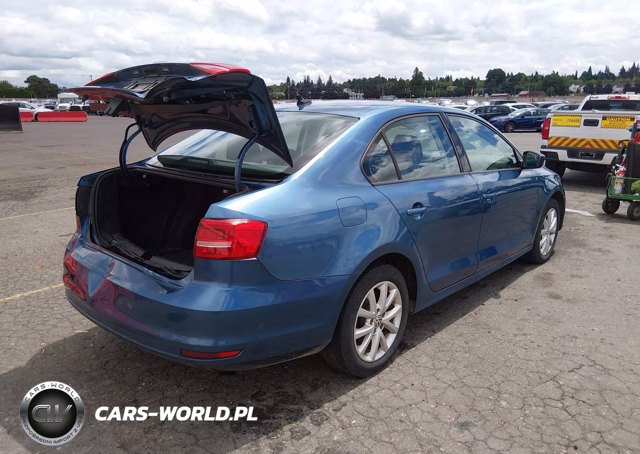 2015 Volkswagen Jetta 1.8T Se VIN:3VWD17AJ7FM219264 - 4