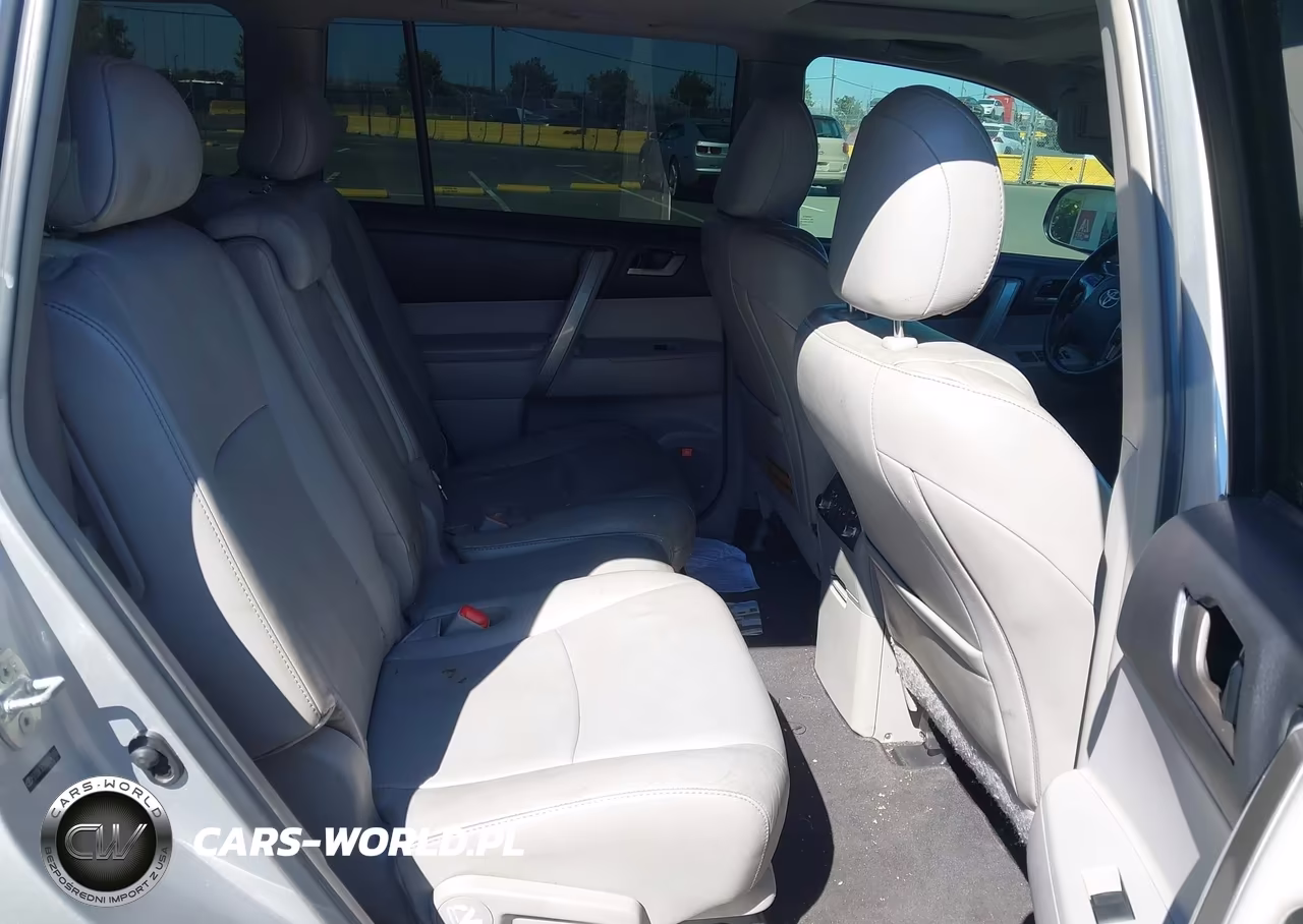 2011 Toyota Highlander Se V6 VIN:5TDBK3EH3BS043606 - 8