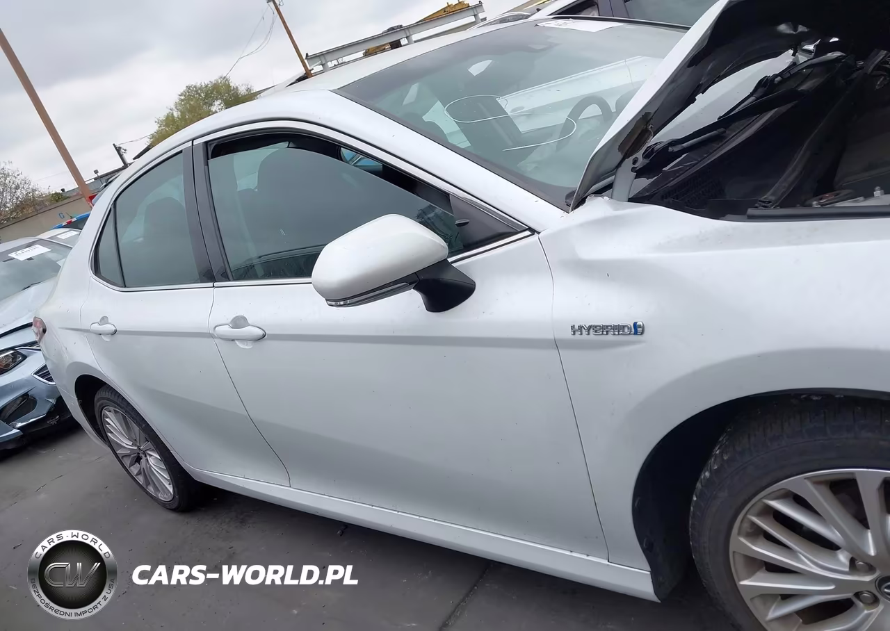 2018 Toyota Camry Hybrid Xle VIN:4T1B21HK4JU008025 - 13