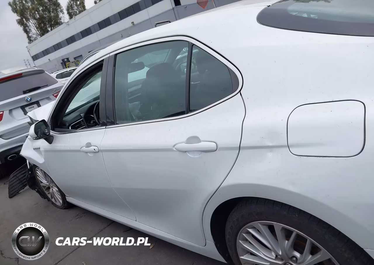 2018 Toyota Camry Hybrid Xle VIN:4T1B21HK4JU008025 - 14