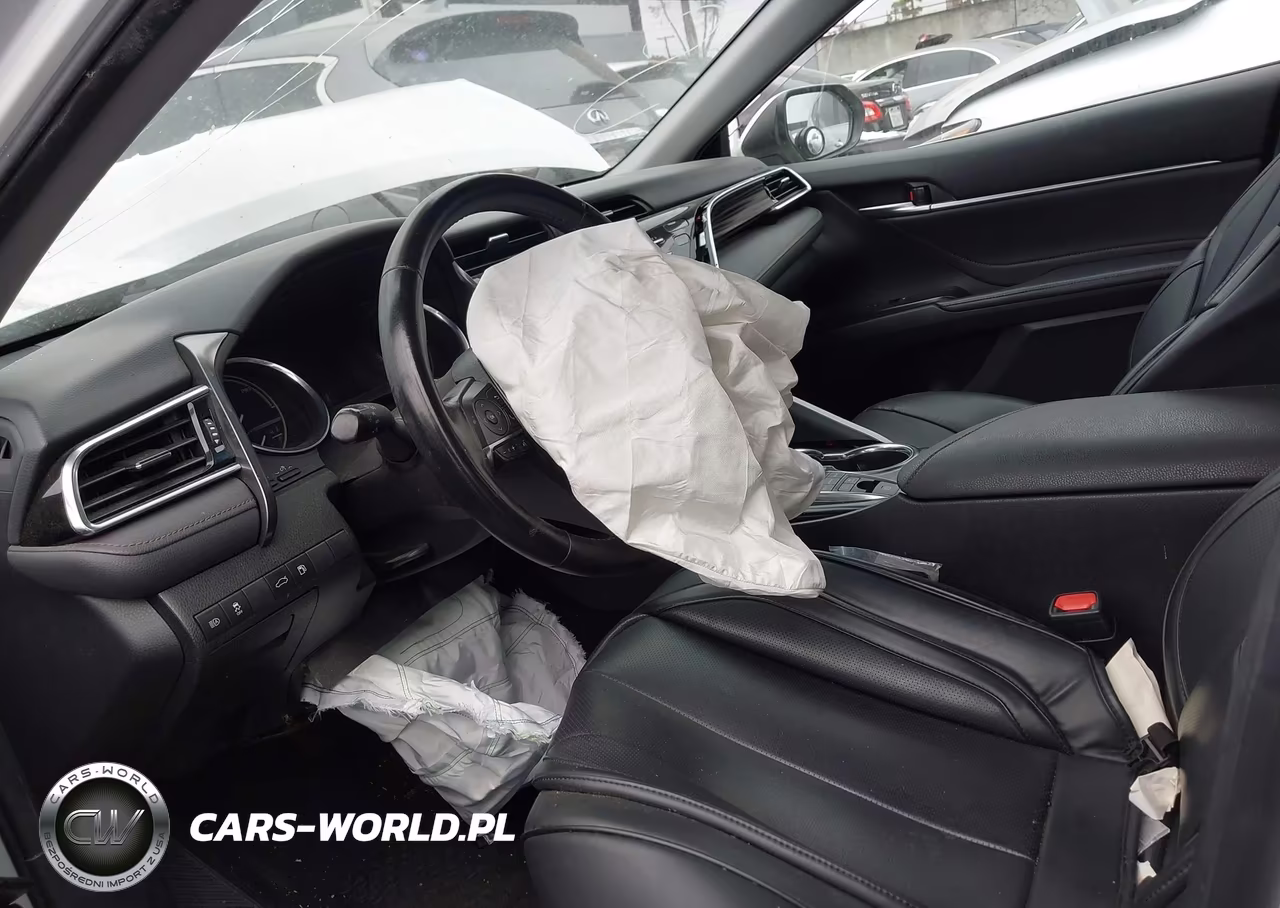2018 Toyota Camry Hybrid Xle VIN:4T1B21HK4JU008025 - 15
