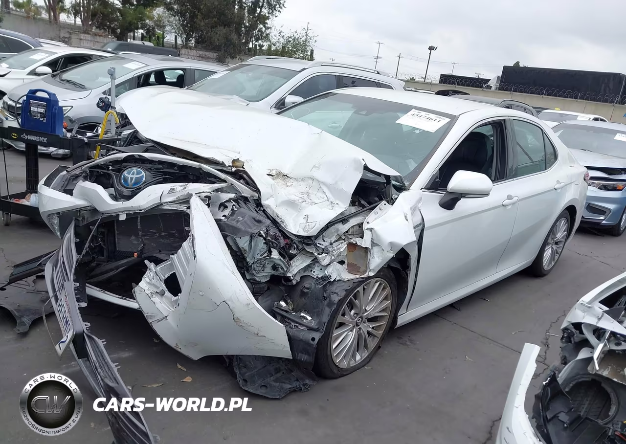2018 Toyota Camry Hybrid Xle VIN:4T1B21HK4JU008025 - 2