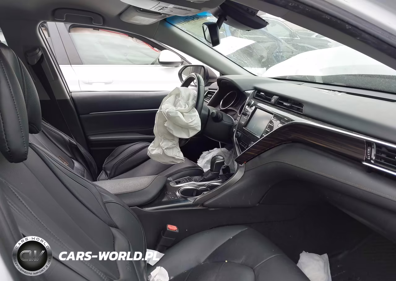 2018 Toyota Camry Hybrid Xle VIN:4T1B21HK4JU008025 - 5