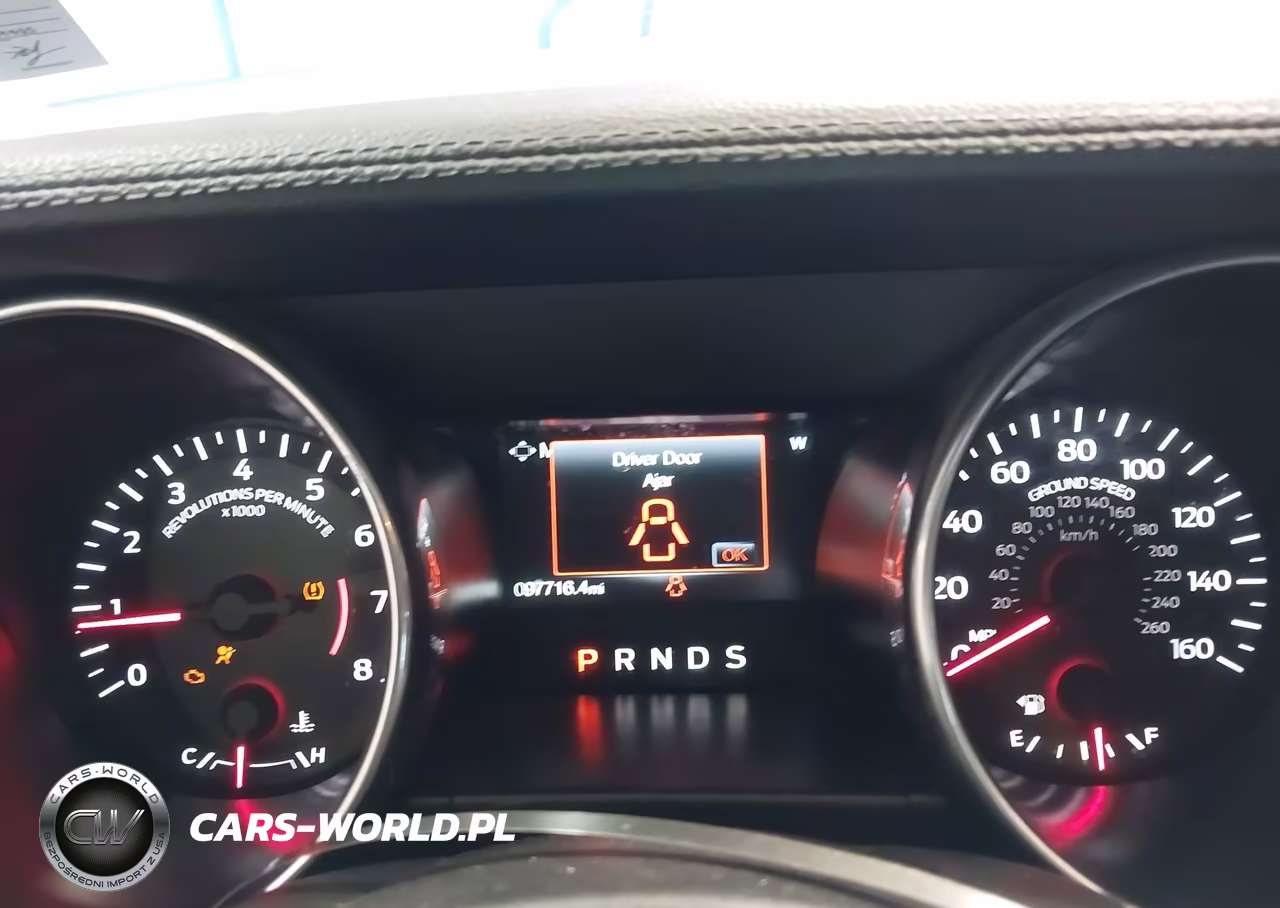 2018 Ford Mustang Ecoboost VIN:1FA6P8TH3J5127437 - 7