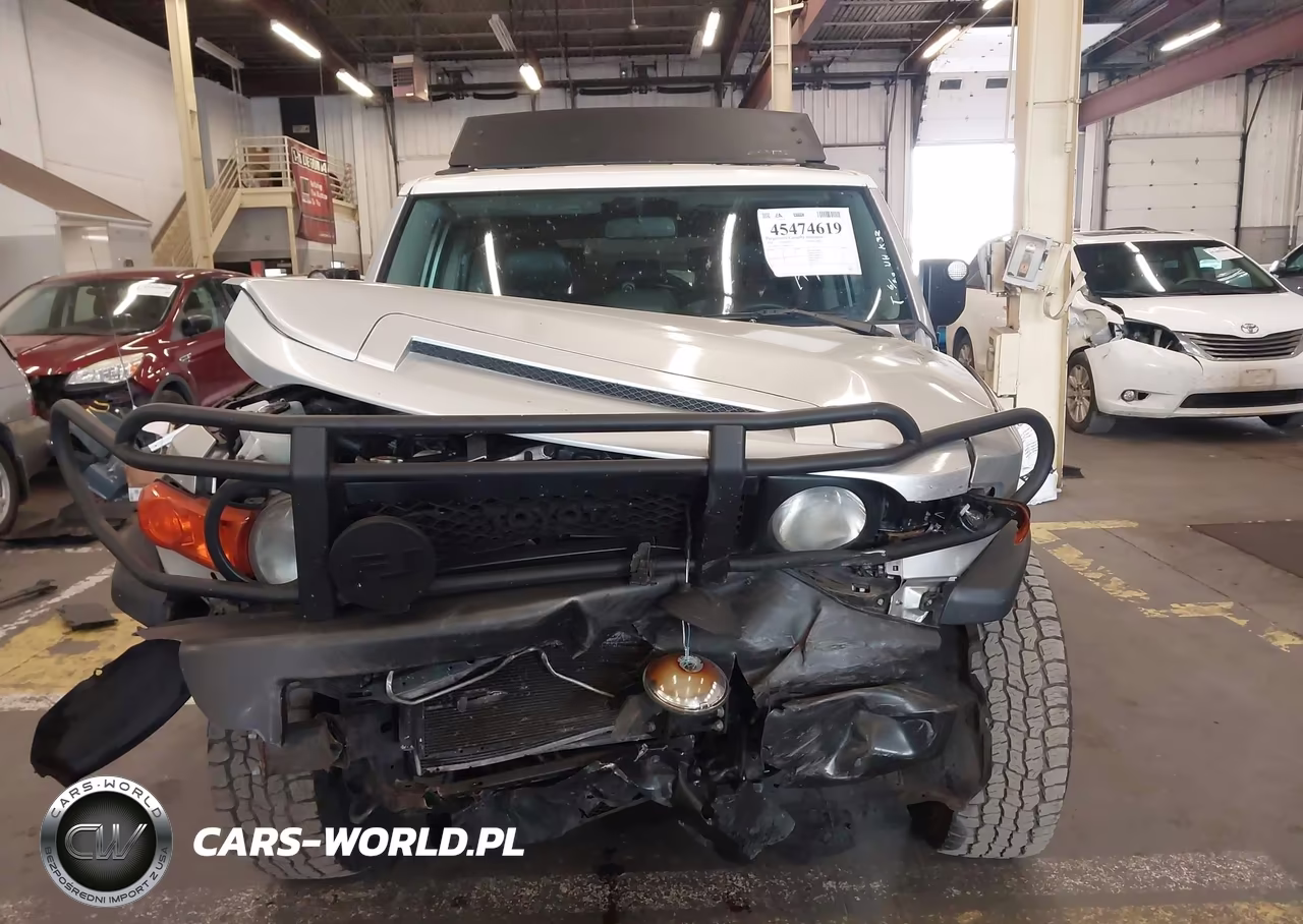2008 Toyota Fj Cruiser VIN:JTEBU11F28K005413 - 13